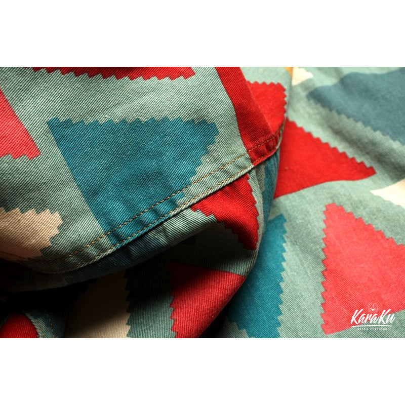 カラフルトライアングル総柄シャツ