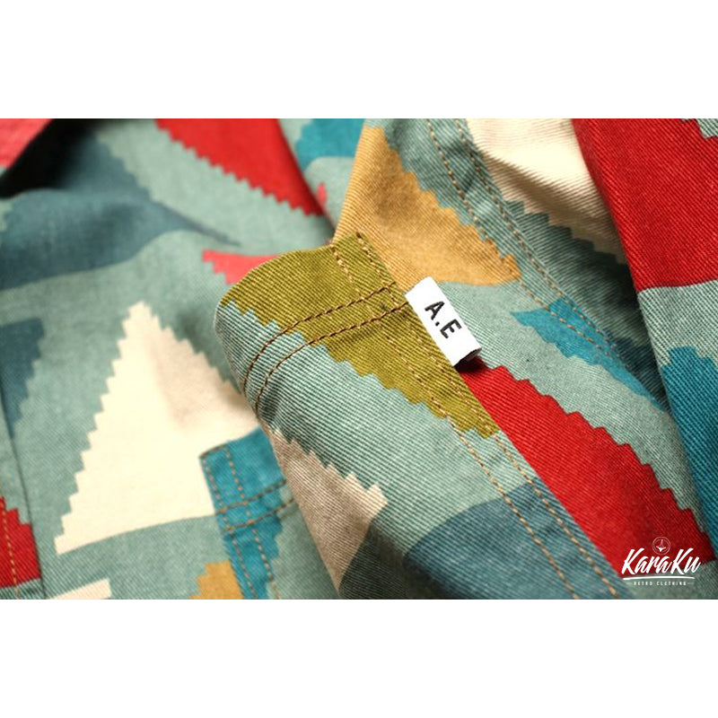 カラフルトライアングル総柄シャツ