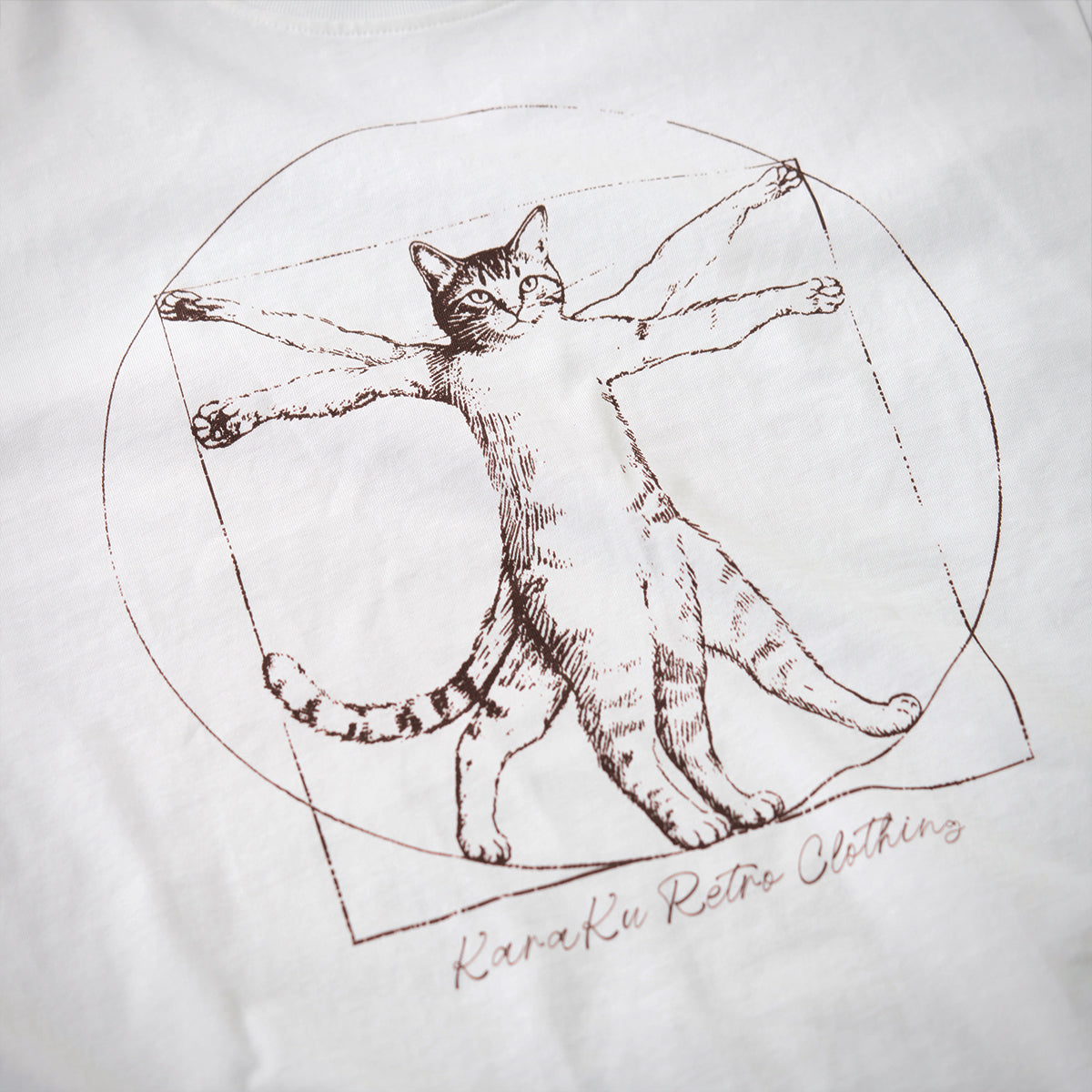 ウィトルウィウス的にゃん体図」スケッチ風線画コットンTee – Karakubuy