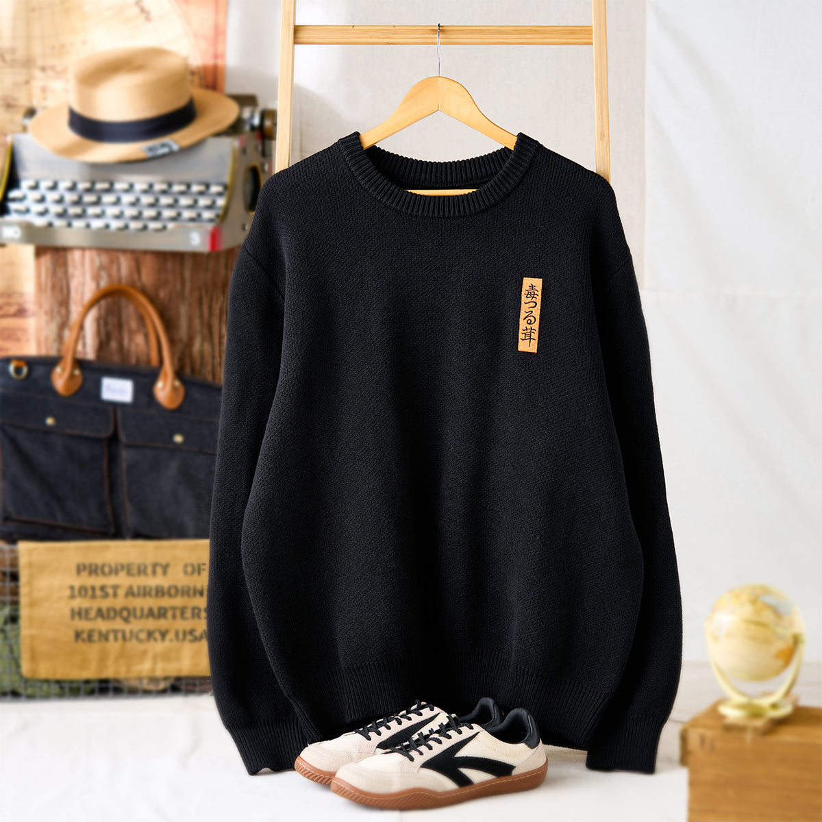 KARAKU×石黒亜矢子「毒つる茸」刺繡入りニットセーター – Karakubuy