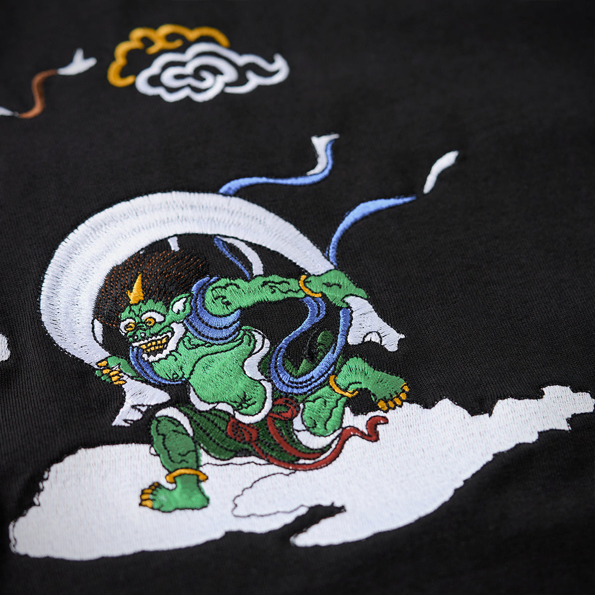 風神雷神 の刺繍絵 飾り物　　最終値下げ 俵屋宗達「風神雷神図」刺繍入りヘビーウェイトTee – Karakubuy