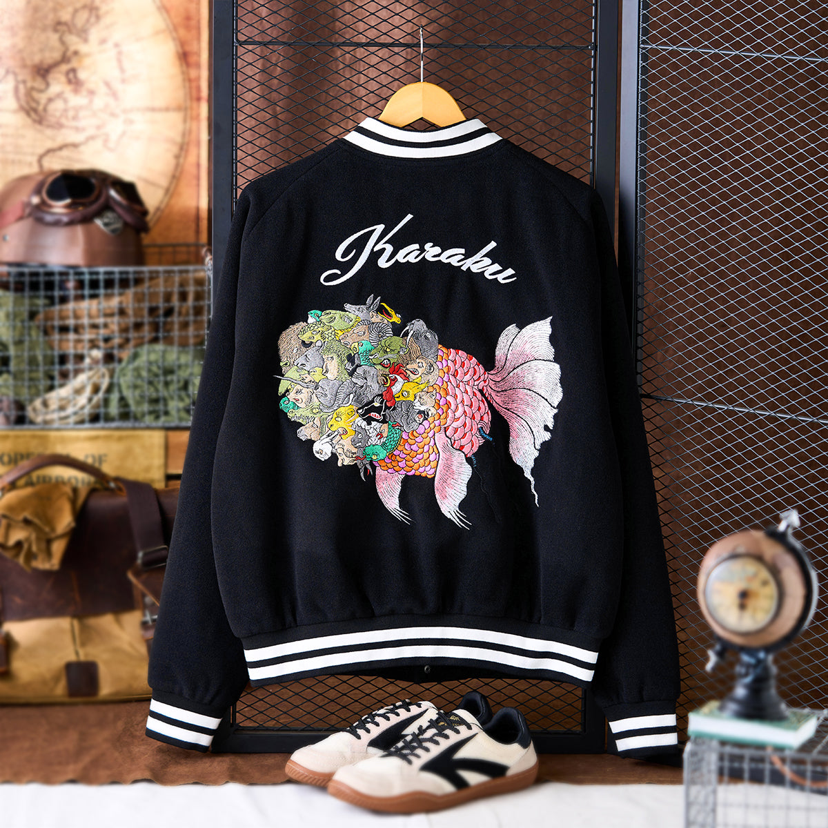 KARAKU×石黒亜矢子「百頭魚」刺繡入り 浮世絵風スタジャン – Karakubuy