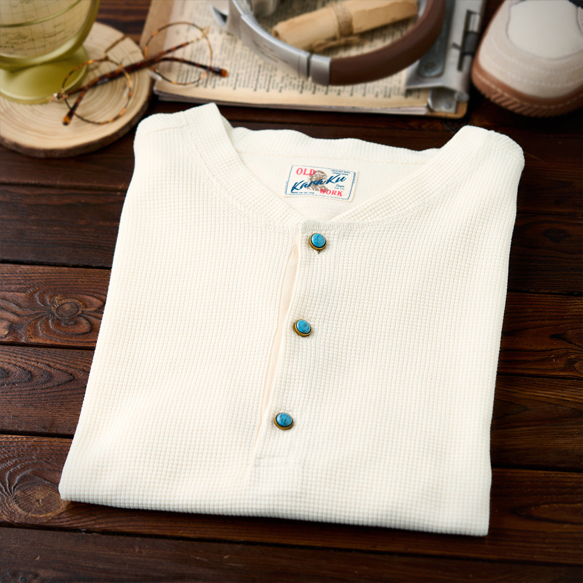 ターコイズ風ボタン付き ワッフルヘンリーTシャツ – Karakubuy