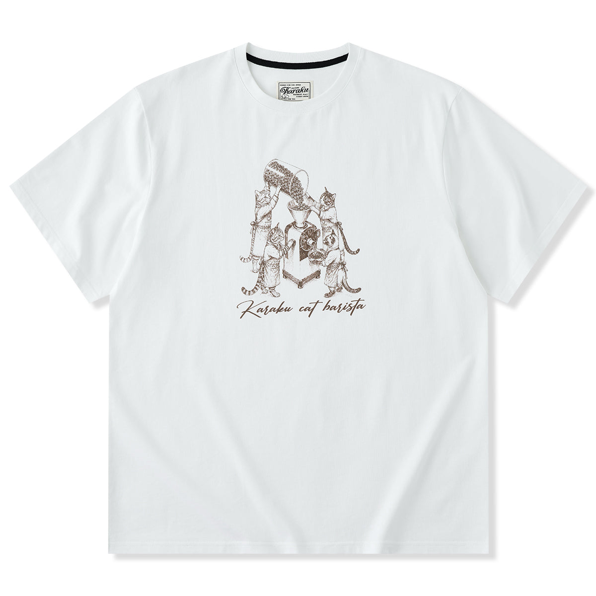 猫たちの珈琲工房」手描き風プリントコットンTee – Karakubuy