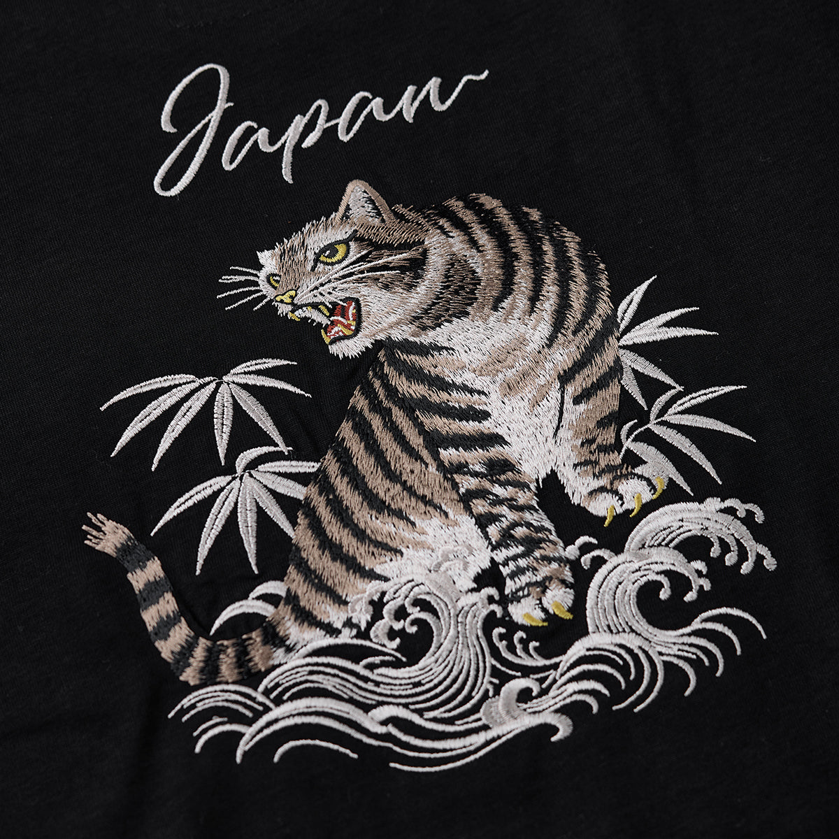 猫の虎　カーヴィ3本セット 咆哮するキジトラ猫」横須賀風刺繍入りコットンロンT – Karakubuy