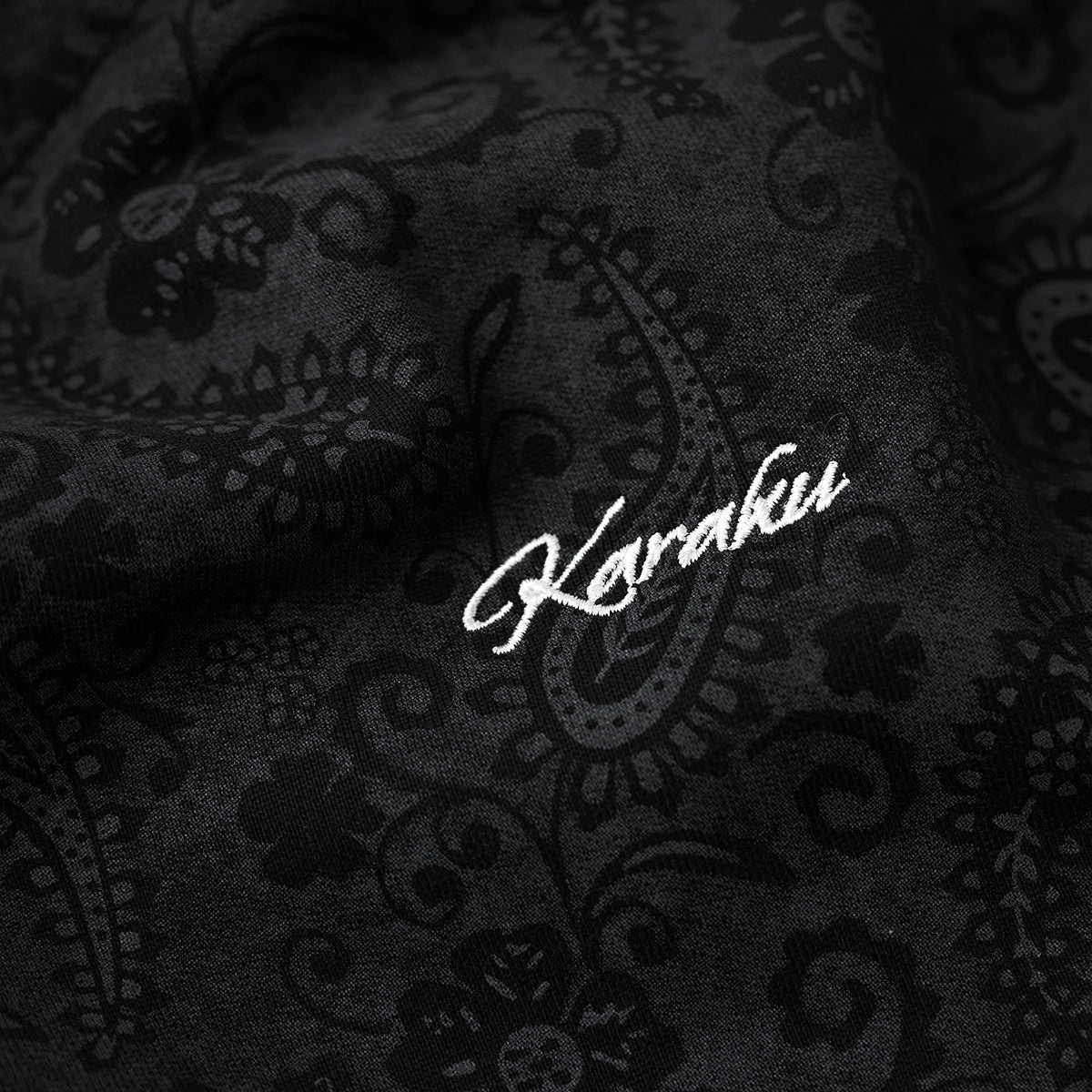 KaraKu」刺繍ロゴ ペイズリー総柄コットンフーディー – Karakubuy