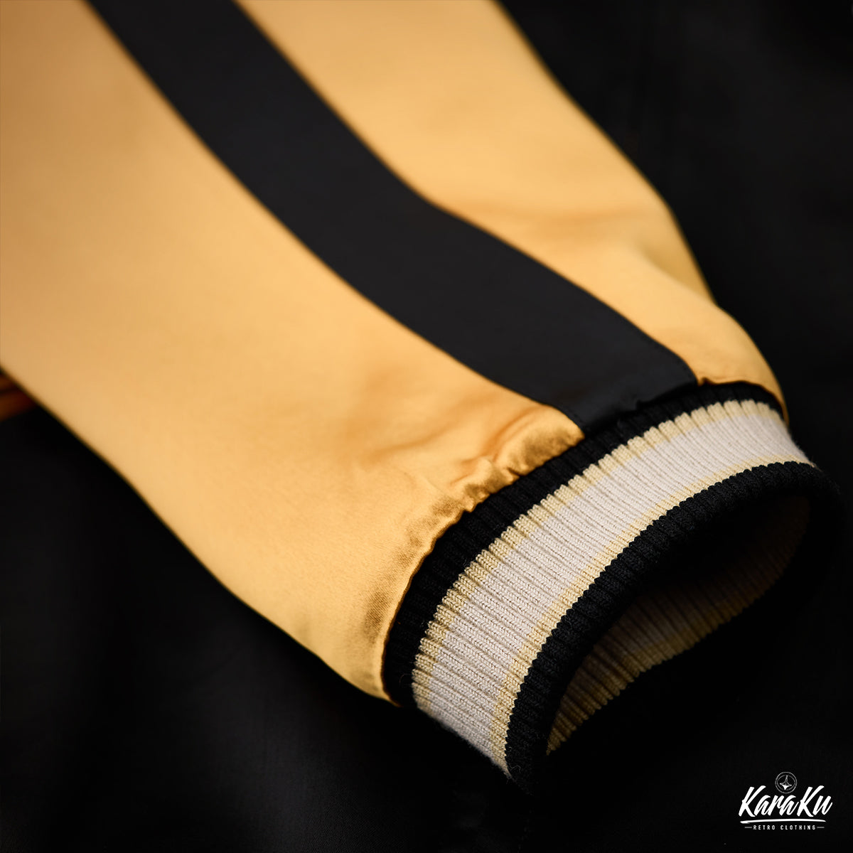 プレミアムバージョン】横須賀「善知安方忠義伝柄」浮世絵刺繡入り