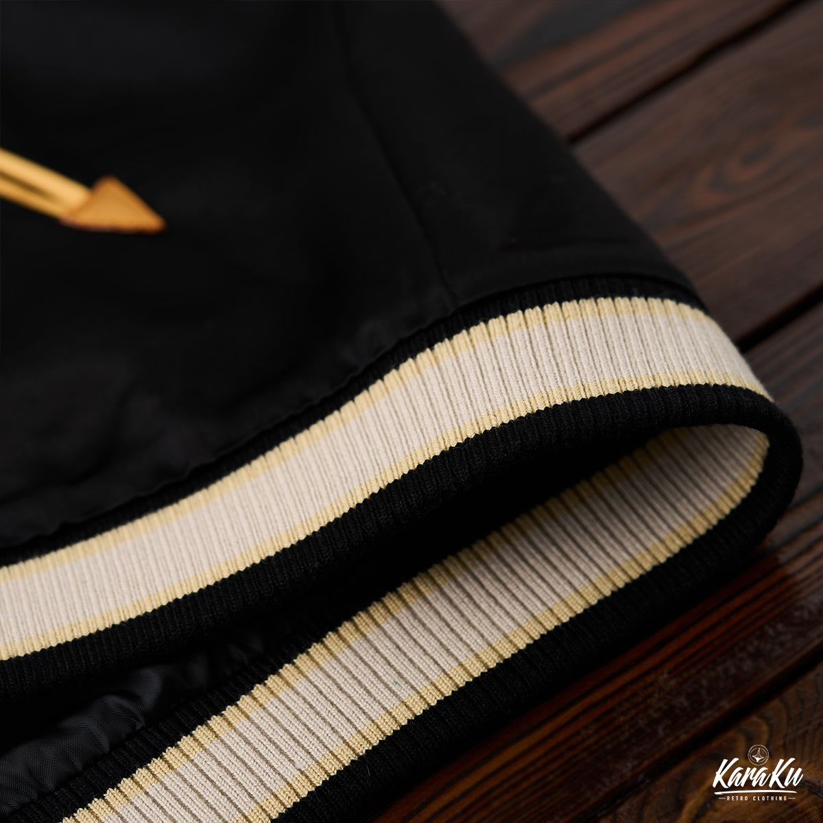 プレミアムバージョン】横須賀「善知安方忠義伝柄」浮世絵刺繡入り