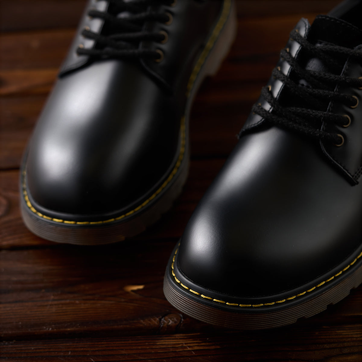 ブラック本革ワークシューズ – Karakubuy